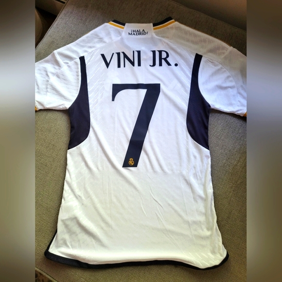 Men's Real Madrid Vini Jr. Jersey - Picture 1 of 2